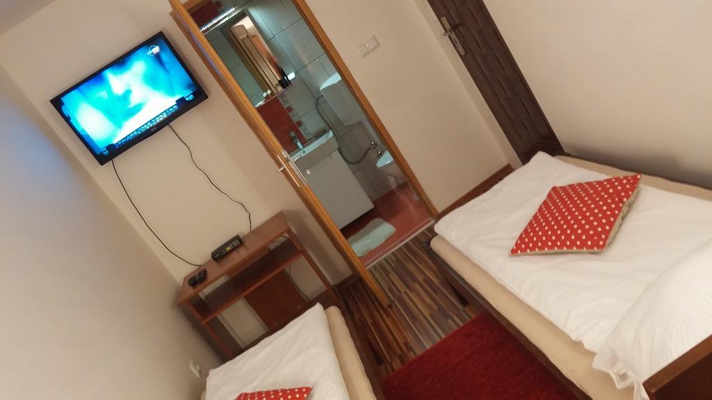 B&B Bazeni Sarajevo Ruang foto