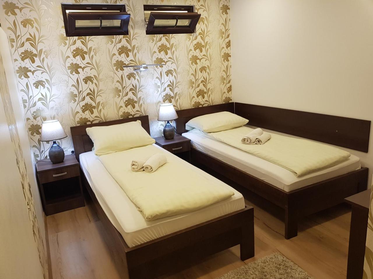 B&B Bazeni Sarajevo Bagian luar foto
